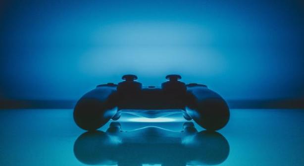 controller-2618897_1920